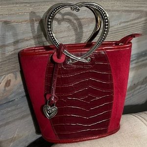 Heart handbag, New Condition,